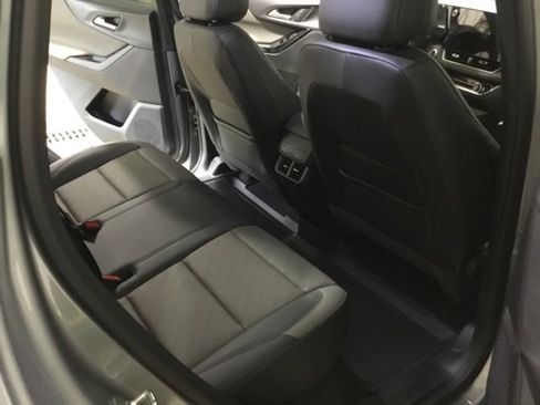 New 2026 Chevrolet Equinox LT w/ Convenience Package II image 48