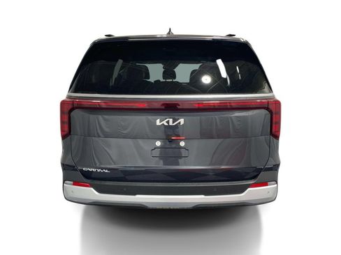 New 2026 Kia Carnival EX FWD image 3