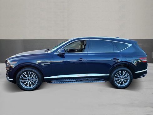 Certified 2025 Genesis GV80 2.5T Standard AWD/4WD image 3