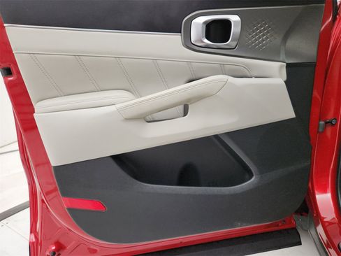 Used 2022 Kia Sorento SX image 20