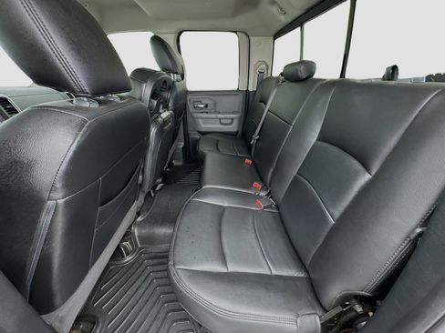 Used 2018 RAM 1500 Big Horn RWD image 15