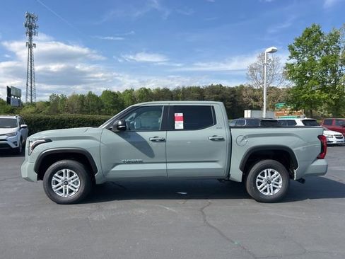New 2026 Toyota Tundra SR5 AWD/4WD image 10