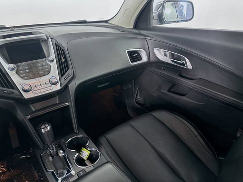 Used 2017 Chevrolet Equinox Premier w/ Enhanced Convenience Package FWD image 28