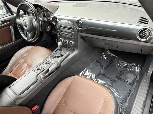 Used 2015 MAZDA MX-5 Miata Grand Touring RWD image 24
