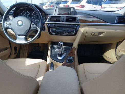 Used 2016 BMW 320i Sedan image 12