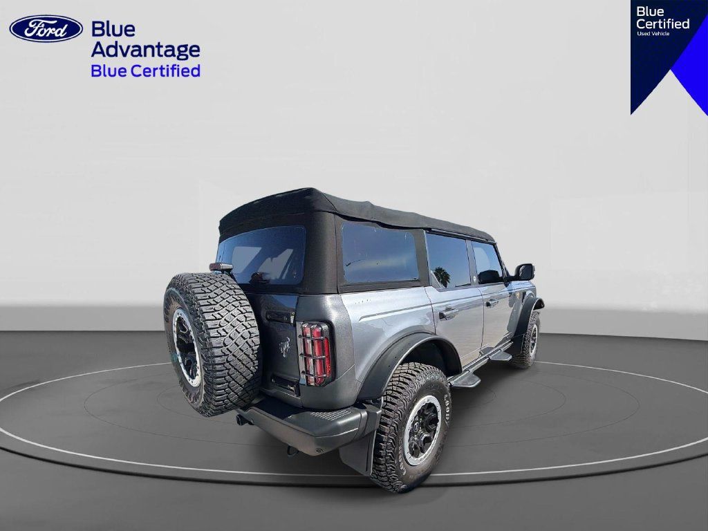 Used 2023 Ford Bronco Badlands AWD/4WD image 5