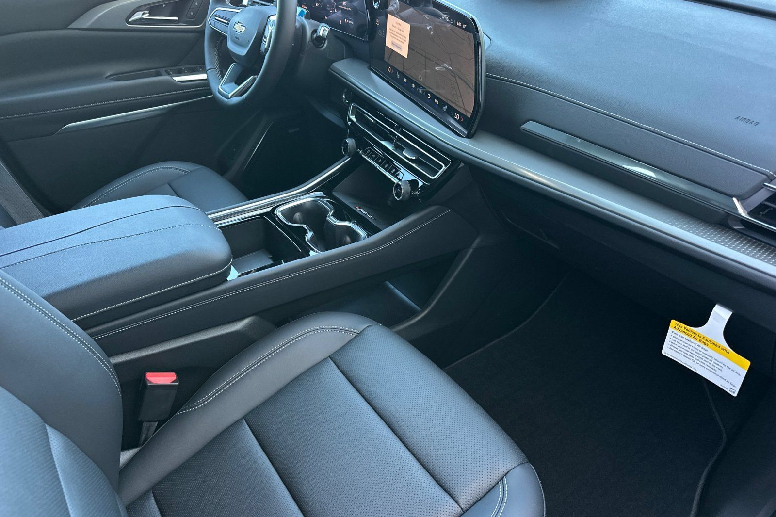 New 2026 Chevrolet Traverse LT w/ Enhanced Driving Package FWD image 17
