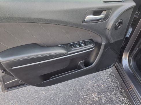 Used 2022 Dodge Charger R/T image 11
