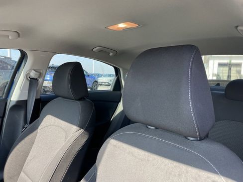 Used 2020 Kia Forte LXS image 8