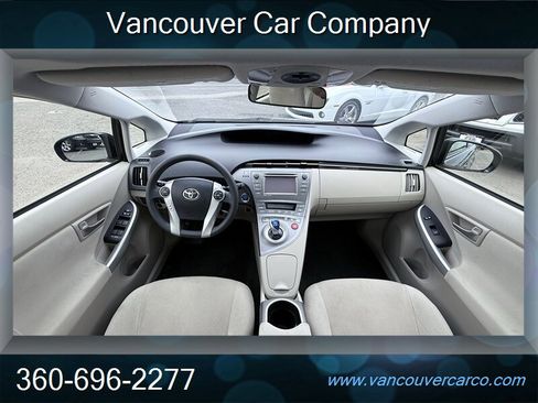 Used 2012 Toyota Prius Three w/ Solar Roof Pkg FWD image 20