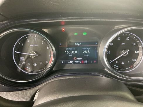 Used 2023 Buick Encore GX Essence w/ Experience Buick Package image 15