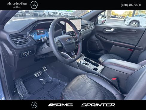 Used 2023 Ford Escape ST-Line Elite w/ Premium Technology Package image 10