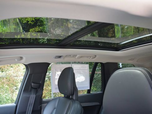 Used 2021 Volvo XC90 T6 Inscription w/ Climate Package AWD/4WD image 10
