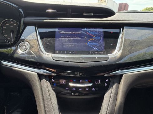Used 2021 Cadillac XT6 Premium Luxury AWD/4WD image 21