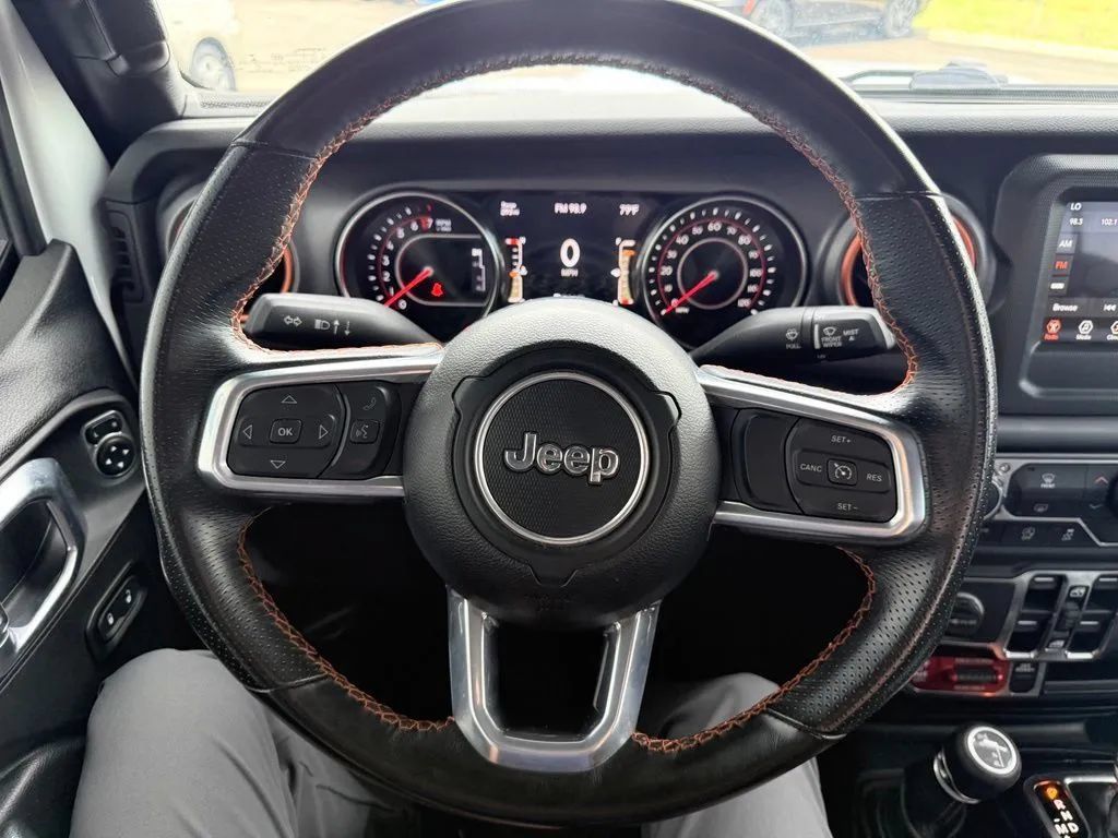 Used 2021 Jeep Gladiator Mojave AWD/4WD image 23