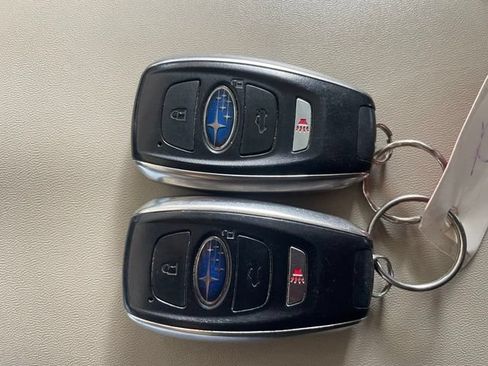 Used 2021 Subaru Ascent Limited w/ Technology Package AWD/4WD image 19