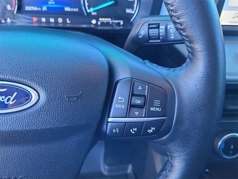 Used 2022 Ford Maverick Lariat w/ Equipment Group 500A Standard image 14