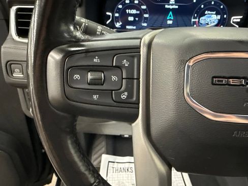 Used 2022 GMC Yukon XL Denali AWD/4WD image 29