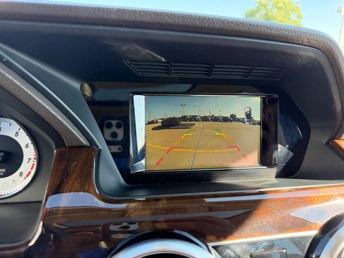Used 2015 Mercedes-Benz GLK 350 2WD image 22