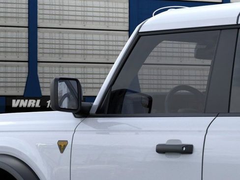 New 2025 Ford Bronco Badlands image 22