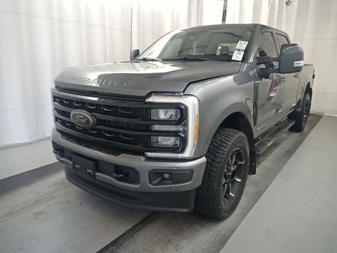 Used 2023 Ford F350 Lariat w/ Lariat Ultimate Package AWD/4WD image 1