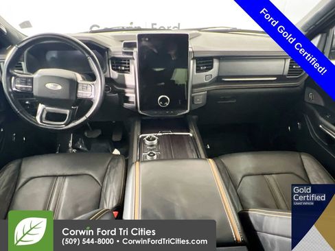 Used 2022 Ford Expedition Platinum image 7