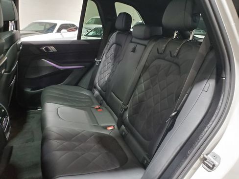 Used 2023 BMW X5 M50i w/ Climate Comfort Package AWD/4WD image 24