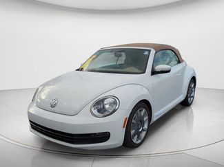 Used 2013 Volkswagen Beetle 2.5 FWD video 1