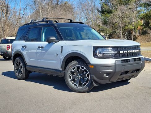 New 2026 Ford Bronco Sport Outer Banks w/ Outer Banks Tech Package+ image 35