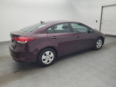 Used 2017 Kia Forte LX w/ LX Popular Package image 10