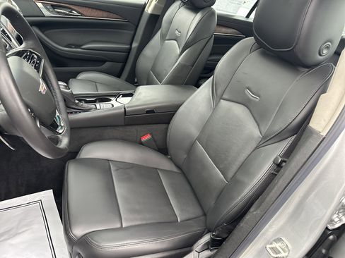 Certified 2019 Cadillac CTS Luxury image 9