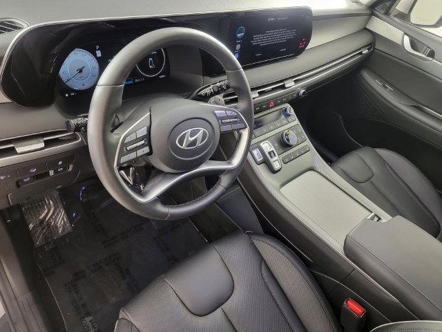 Used 2025 Hyundai Palisade SEL AWD/4WD image 12