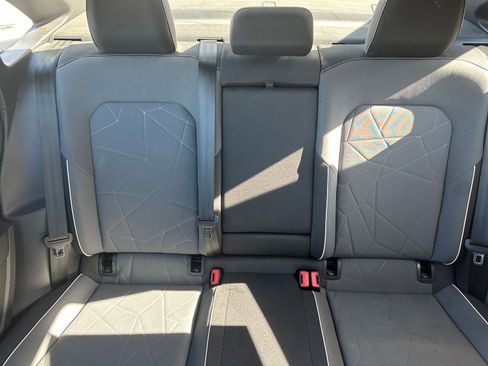 Used 2025 Volkswagen Jetta Sport image 36