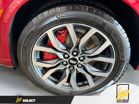 Used 2023 Cadillac XT6 Sport AWD/4WD image 35