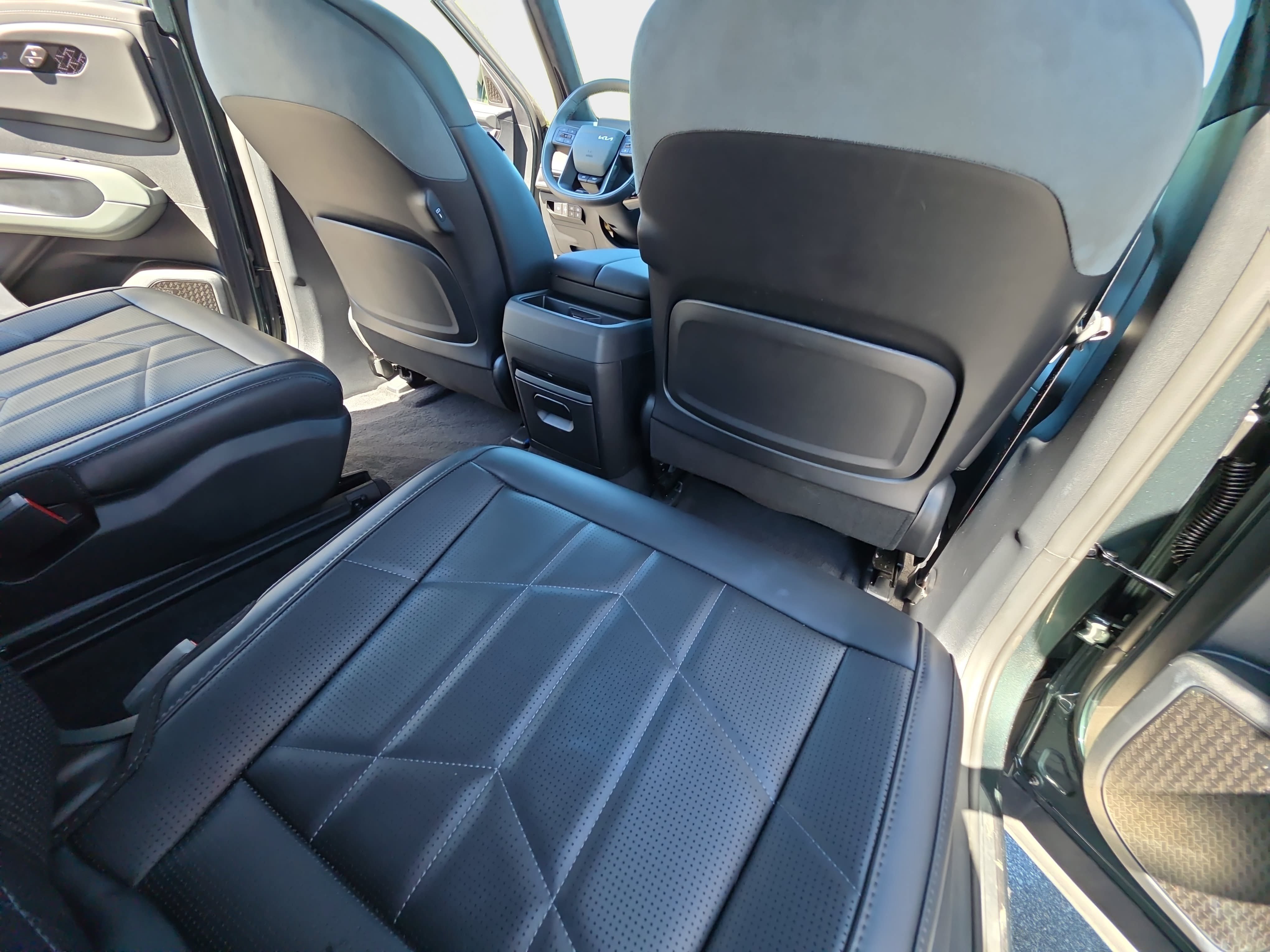 Used 2027 Kia Telluride X-Line SX Prestige AWD/4WD image 11