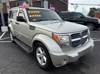 Used 2009 Dodge Nitro SLT image 1