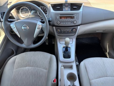 Used 2014 Nissan Sentra SV image 10