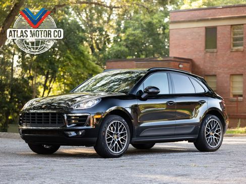 Used 2018 Porsche Macan Sport Edition image 1