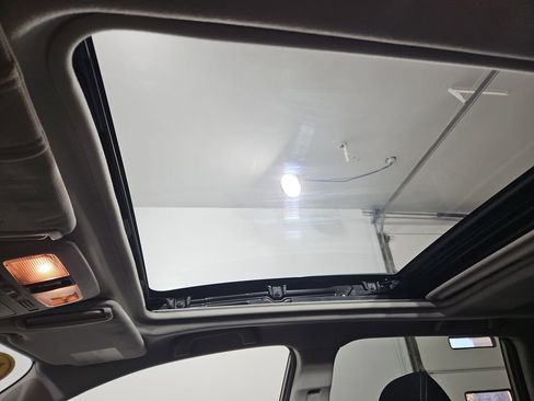 Used 2016 Subaru Forester 2.5i Premium w/ Popular Package #1 image 21