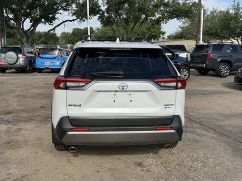 Used 2025 Toyota RAV4 Limited image 6