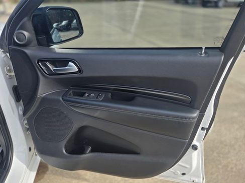 Used 2023 Dodge Durango SXT w/ SXT Blacktop Group image 15