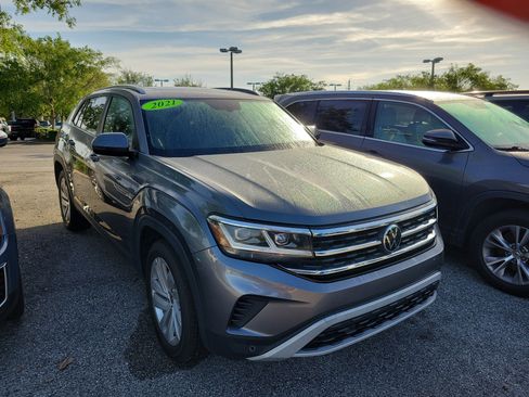 Used 2021 Volkswagen Atlas Cross Sport SE w/ Panoramic Sunroof Package image 6