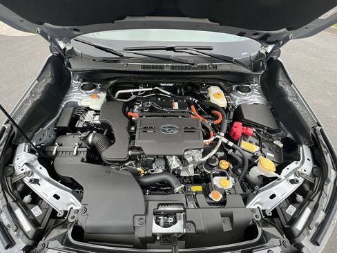 Used 2025 Subaru Forester Premium image 30