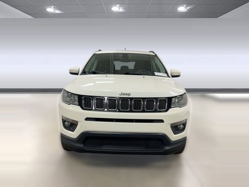 Used 2018 Jeep Compass Latitude w/ Cold Weather Group image 5