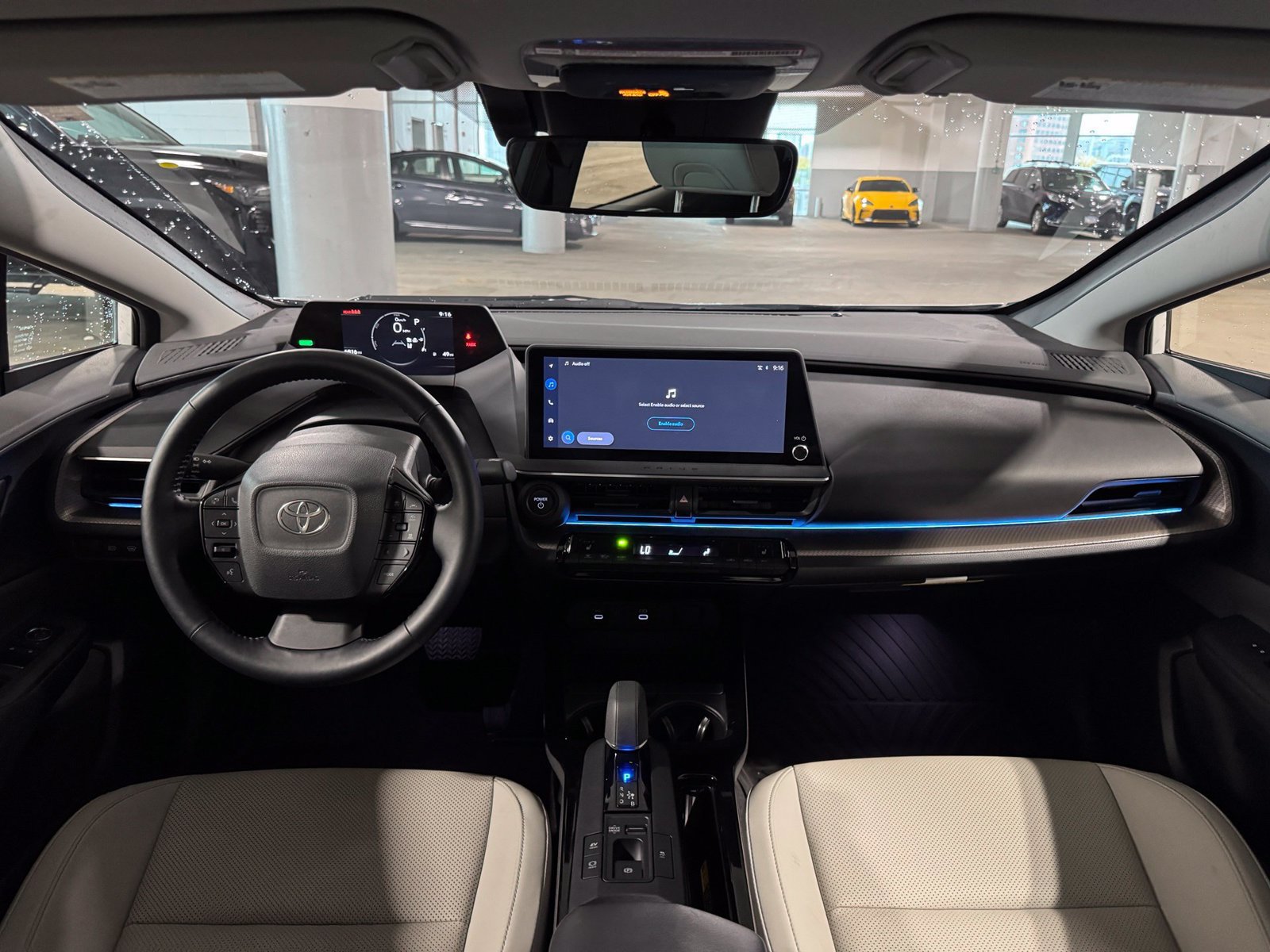 Used 2025 Toyota Prius XLE AWD/4WD image 35