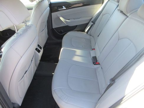 Used 2017 Hyundai Sonata Limited w/ Cargo Package image 13