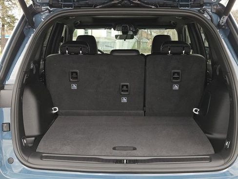 New 2026 Jeep Grand Cherokee Limited w/ Limited Altitude Package image 11