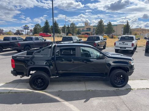 Used 2018 Chevrolet Colorado ZR2 w/ ZR2 Midnight Special Edition image 7