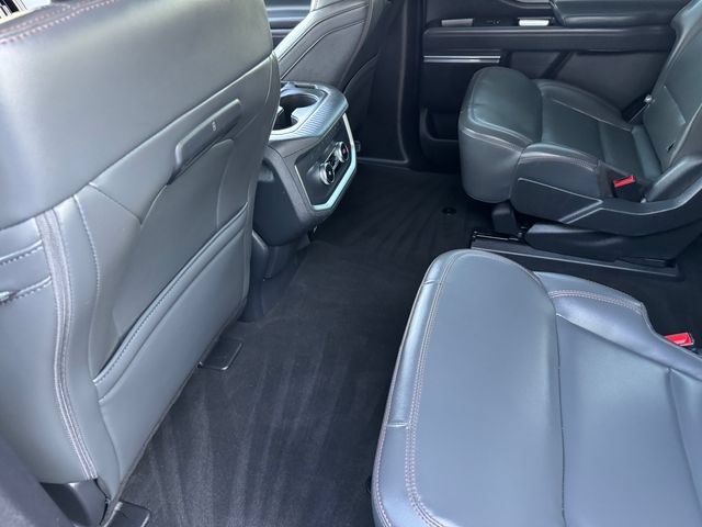 Certified 2025 Ford Expedition Active AWD/4WD image 17