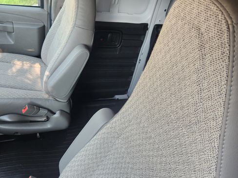 New 2025 Chevrolet Express 2500 w/ Safety Package image 18